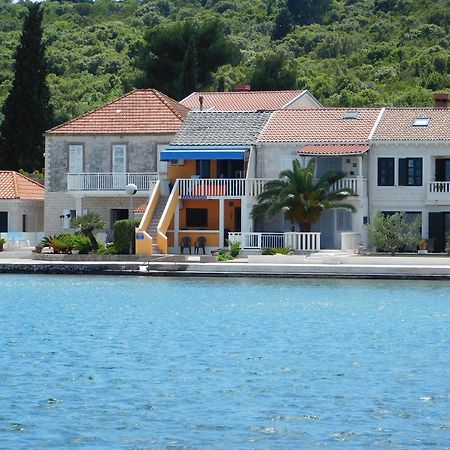 Apartments Kalafatovic Drače エクステリア 写真