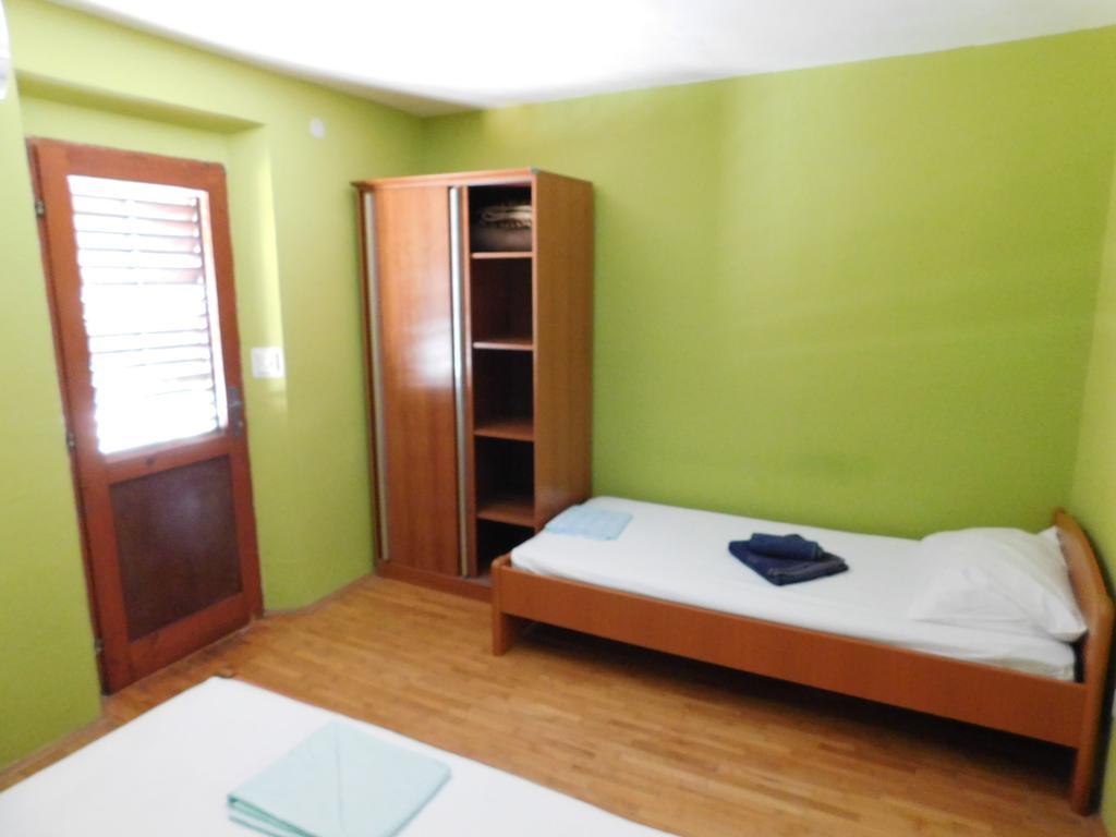 Apartments Kalafatovic Drače エクステリア 写真